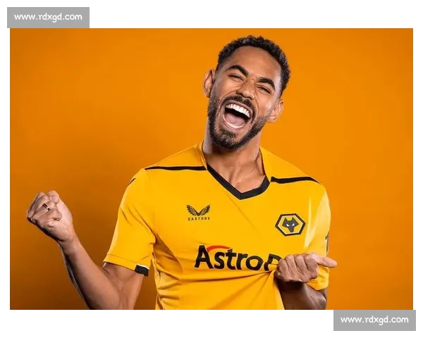 狼队官宣买断挪威锋霸！14 球 5 助创队史纪录，新核率队剑指欧战