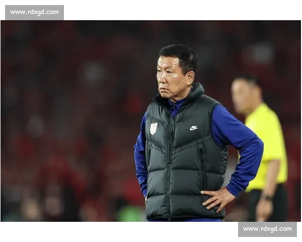 崔康熙下课声震泰山!0-1 再负津门虎,7 轮仅 1 胜 + 新人枯坐冷板凳 崔康熙下课声震泰山!0-1 再负津门虎,7 轮仅 1 胜 + 新人枯坐冷板凳