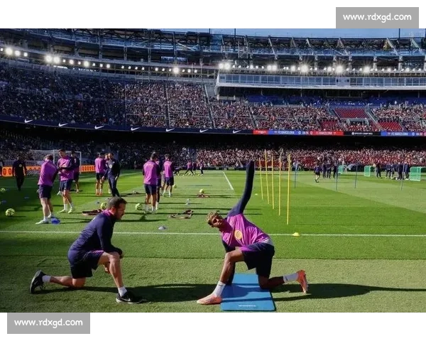 诺坎普翻新进入新阶段：部分看台座椅完工，甘伯杯回归在即