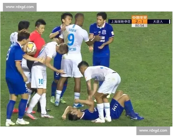 郑钦文冲击世界前三！温网夺冠或改写排名格局，五强混战白热化