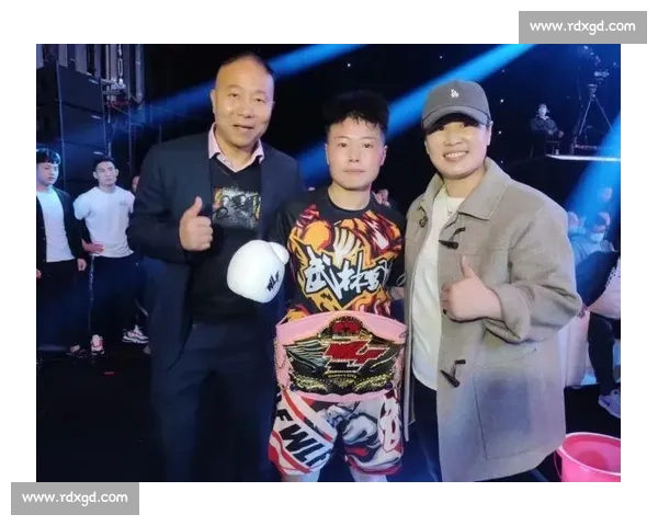 奇迹女孩李明蕊压迫式进攻横扫擂台，谁能阻挡这股钢铁洪流？