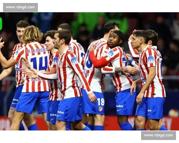 马竞 500 万欧报价罗伯逊！红军铁卫或成西蒙尼左路新援